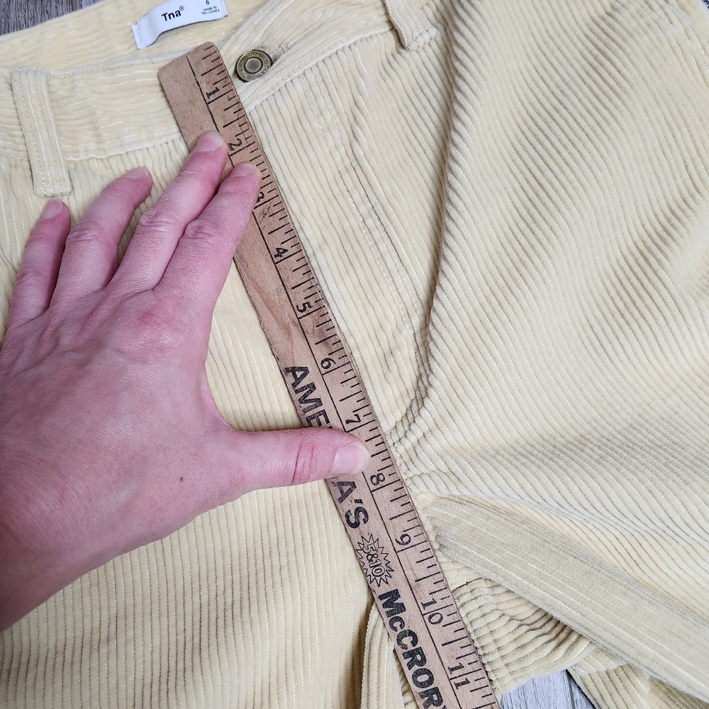 Aritzia Tna Ripcord Butter Yellow Corduroy Jogger Leg Pants Size 6 - Picture 15 of 15